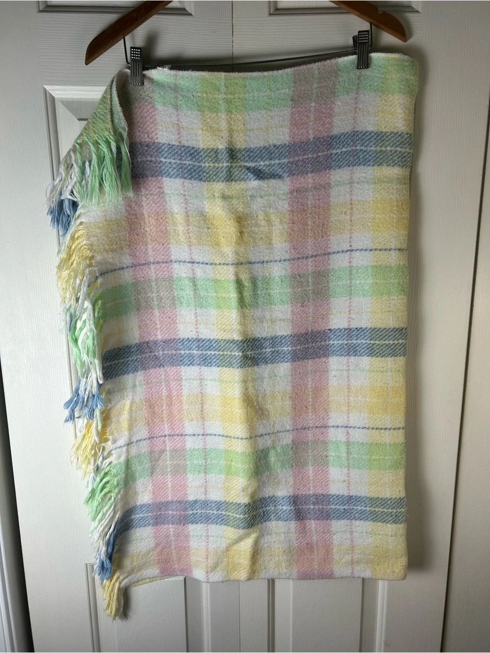 WPL 1675 Plaid Baby Blanket Fringe Edge Trim Pastel Pink Blue Yellow Acrylic USA